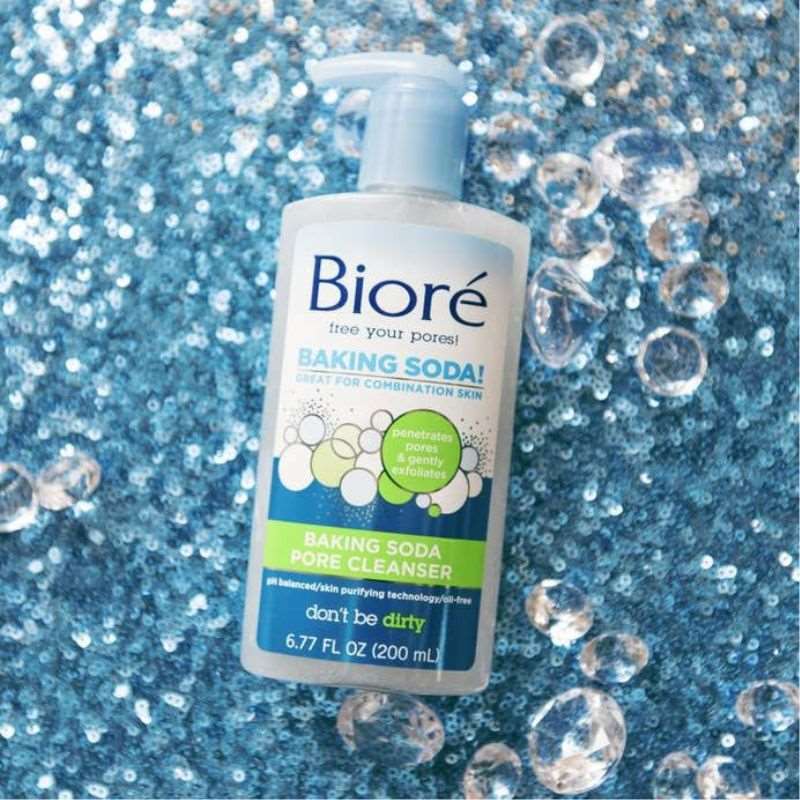 Biore Baking Soda Pore Cleanser Great For Combination Skin